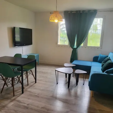 Appartement F3 2 1 Avec 1 Lit Simple Et 1 Avec 2 Lits Doubles Clermont-Ferrand