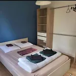 F3 2 1 Avec 1 Lit Simple Et 1 Avec 2 Lits Doubles Appartement