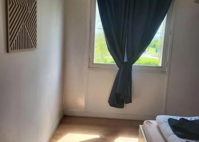 F3 2 1 Avec 1 Lit Simple Et 1 Avec 2 Lits Doubles Appartement